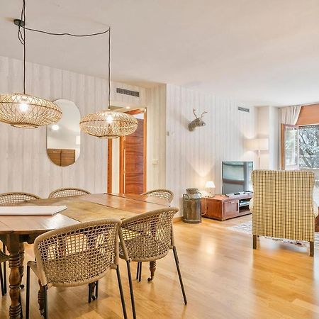 Luderna - Apartamento Con Terraza Barrados Vielha Exteriér fotografie